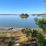 Bjoerkoe Hus Emkarby