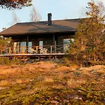 Bjoerkoe Hus Emkarby
